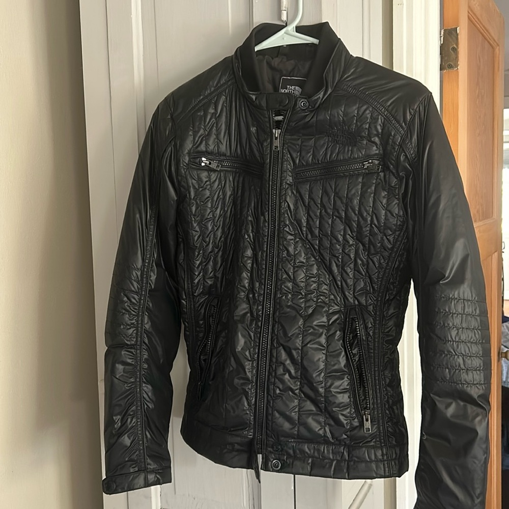 The NorthFace Women’s Moto Down Jacket Medium